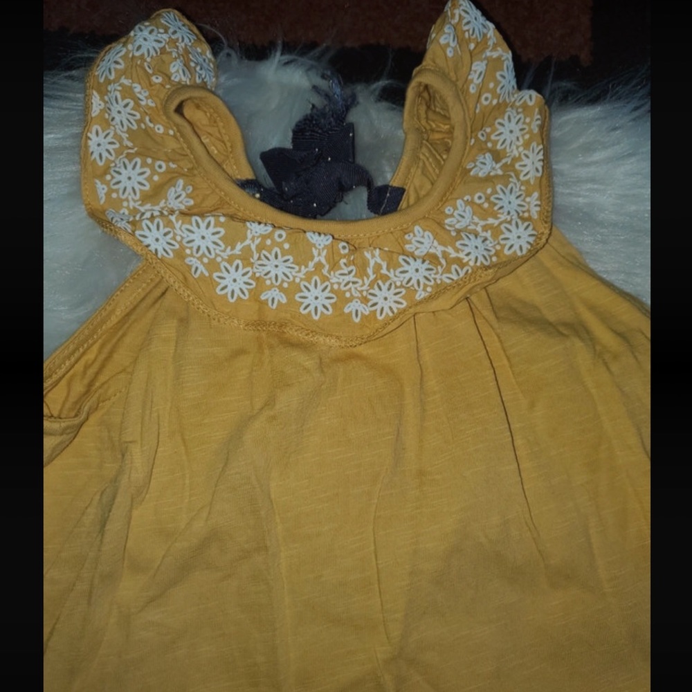 Girl’s Savannah matching set outfit off shoulder mustard 5T EUC - Picture 2 of 5
